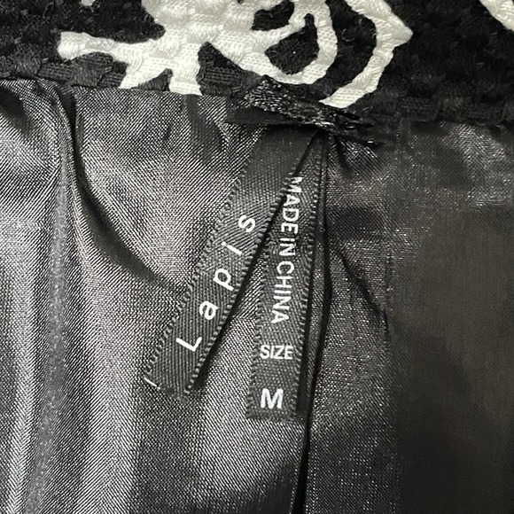 LAPIS by ALEXIA ADMOOR Floral Double Breasted Belted Blazer, Medium - Picture 10 of 12